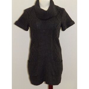 Isela Charcoal Gray Women's Turtleneck Sweater Size Small Short Sleeves Pockets